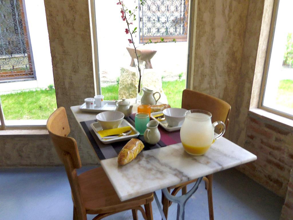 Place Des Nobles Bed and Breakfast Cuiseaux Exterior foto